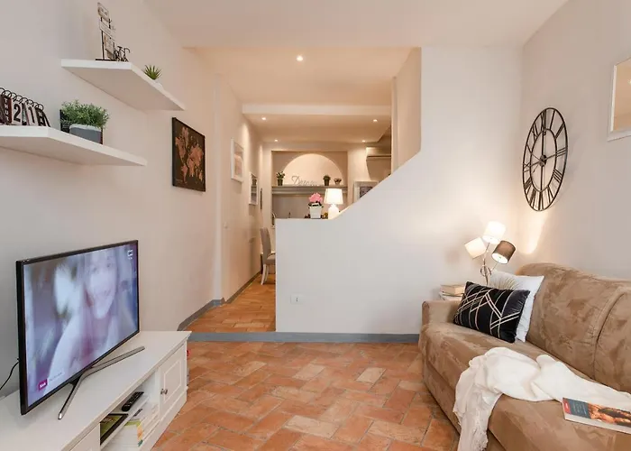 Toscanella - Flo Apartament